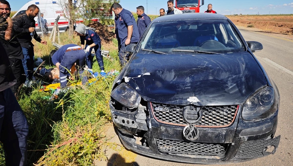 Mardin'de otomobil ile motosikletin çarpıştığı kazada 1 kişi yaralandı Mardin'de otomobil ile motosikletin çarpıştığı kazada 1 kişi yaralandı
