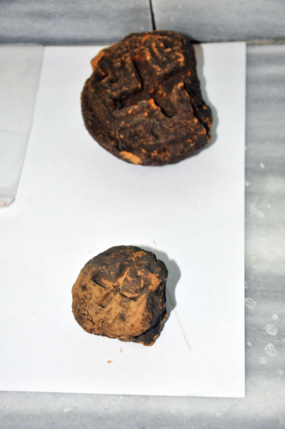 900 yıllık ekmek mührü bulundu - 2