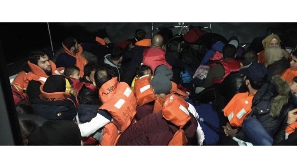 Didim'de 43 kaçak göçmen yakalandı