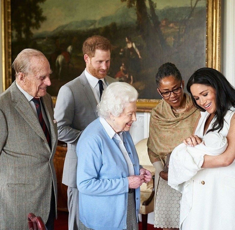 Prens Harry ve Meghan Markle'ın ikinci bebekleri dünyaya geldi - 4