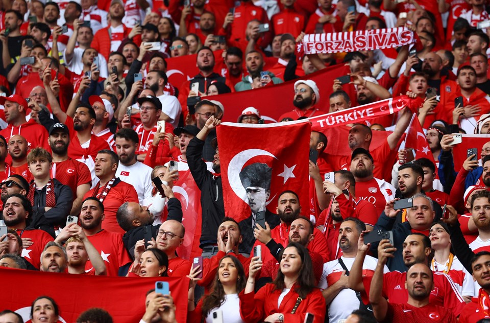 Almanya'da çifte bayram: Türkiye, EURO 2024'e galibiyetle başladı - 2