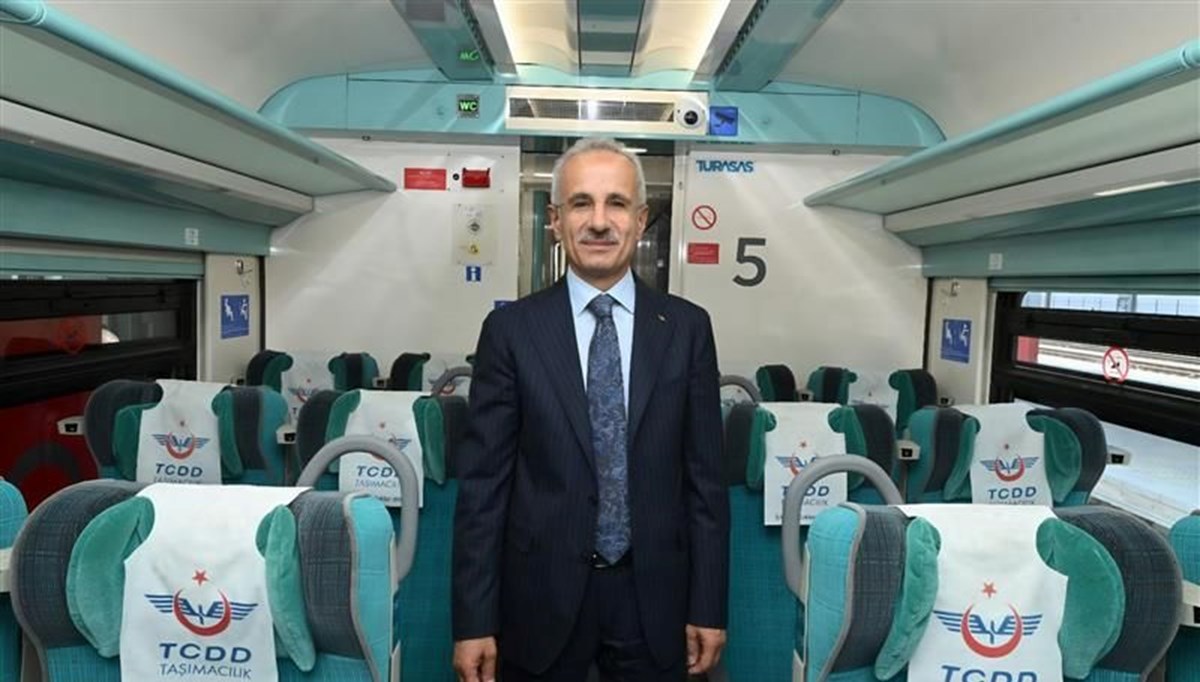 Öğretmenlere tren biletlerinde yüzde 50 indirim Öğretmenlere tren biletlerinde yüzde 50 indirim