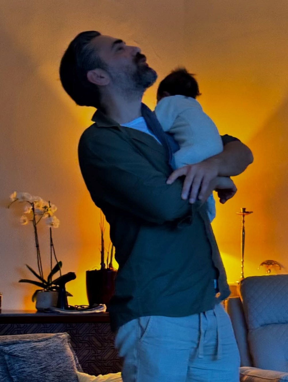 Neslihan Atagül paylaştı: Kadir Doğulu ile oğlu Aziz'den yeni kare - 5