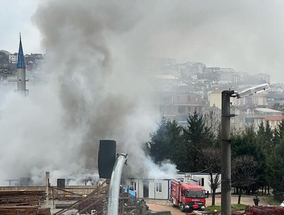 İşçilerin kaldığı konteynerde yangın