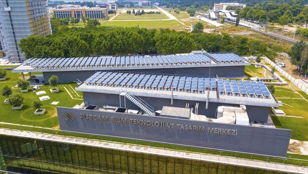 Şişecam'dan Macaristan'a 255 milyon euroluk yatırım
