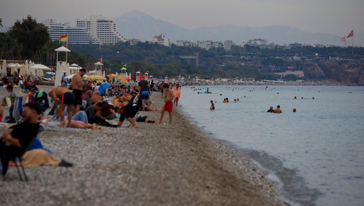 Kasım ayında denize girdiler
