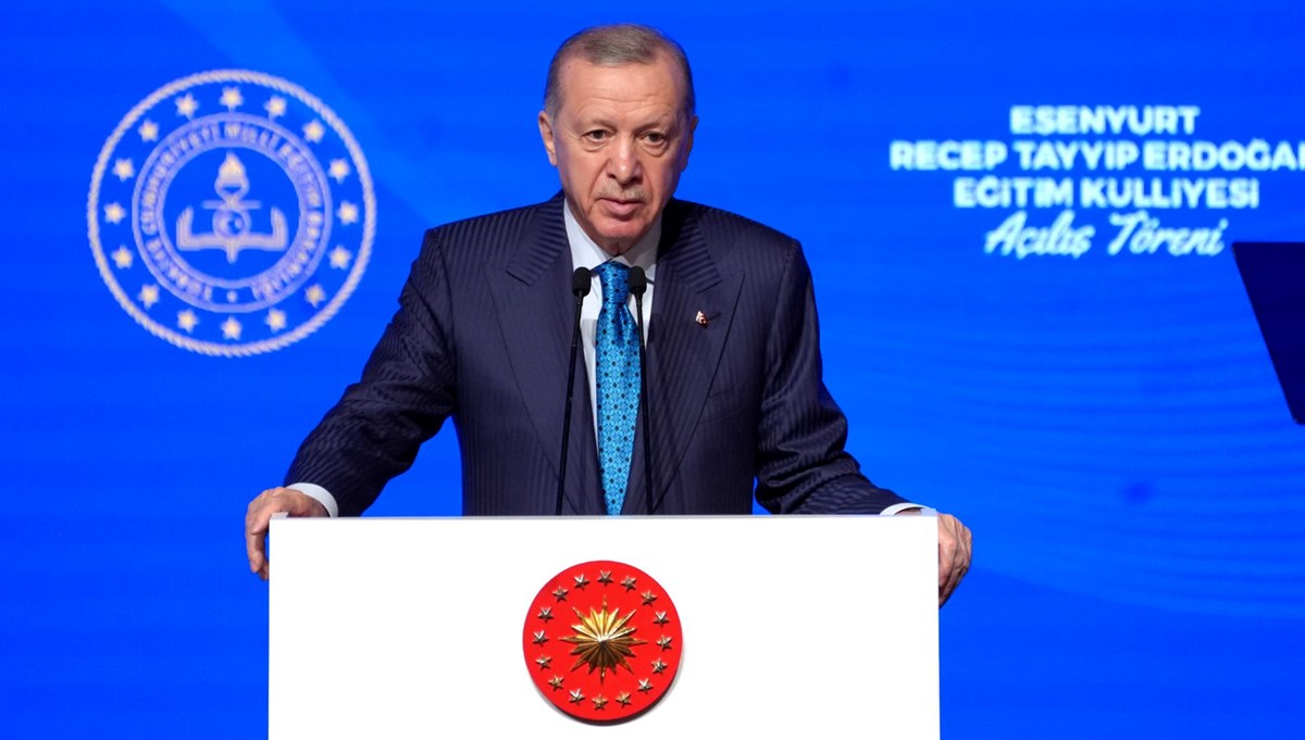 Cumhurbaşkanı Erdoğan: Sosyal medyaya yaş sınırı gelebilir Cumhurbaşkanı Erdoğan: Sosyal medyaya yaş sınırı gelebilir