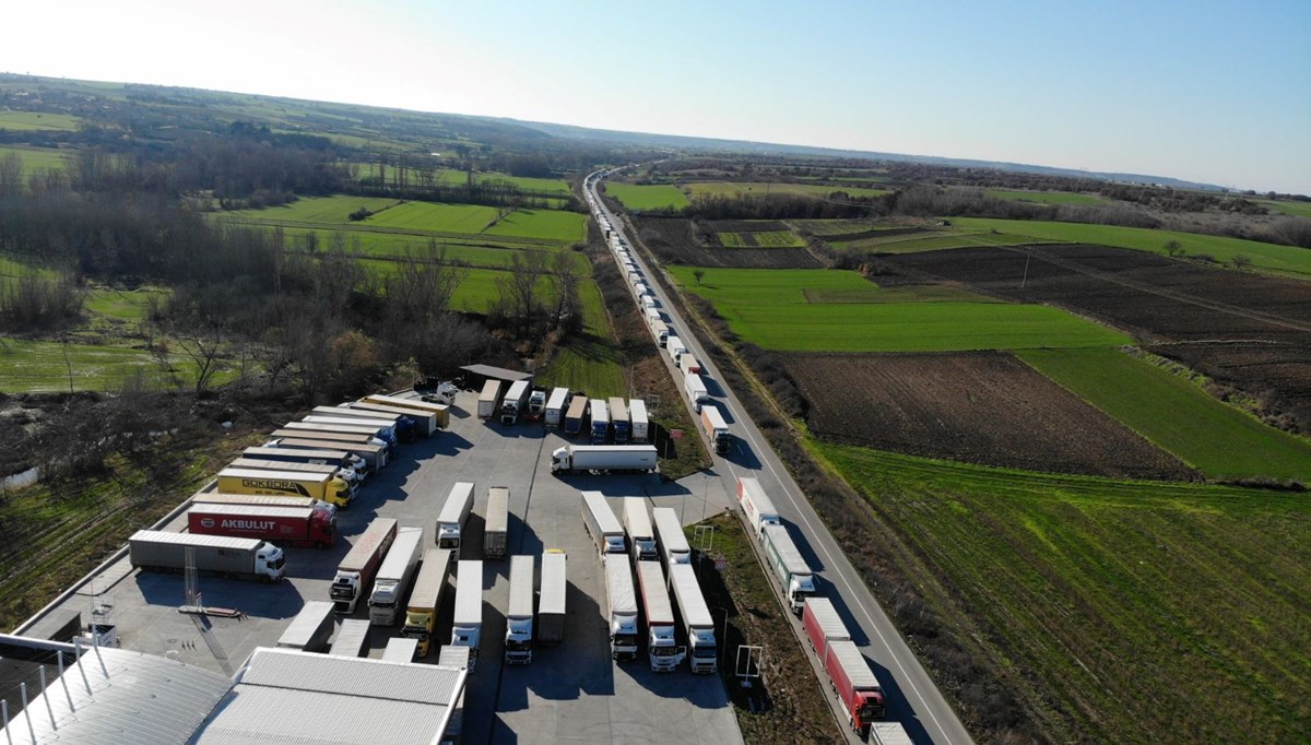 Bulgaristan sınırında 35 kilometrelik ihracat kuyruğu