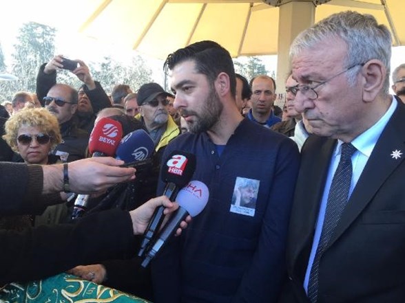 ercan yazgan son yolculuguna ugurlandi