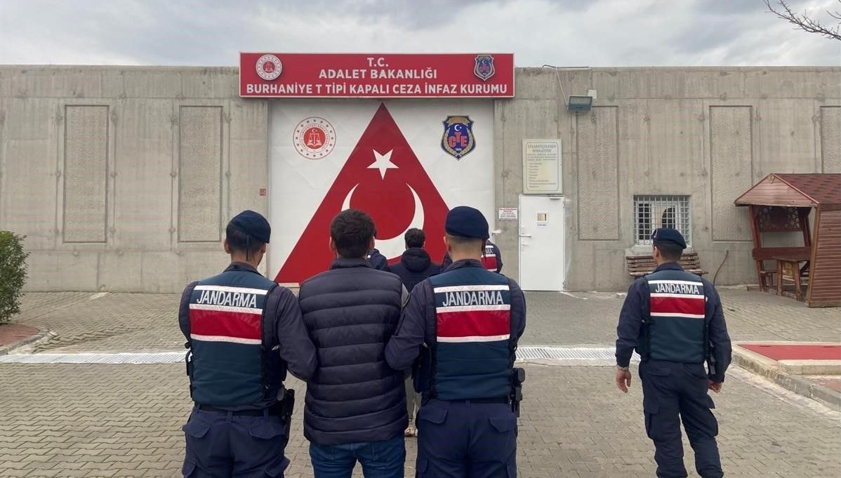 Balıkesir'de 6 günde 45 düzensiz göçmen yakalandı, 2 organizatör tutuklandı