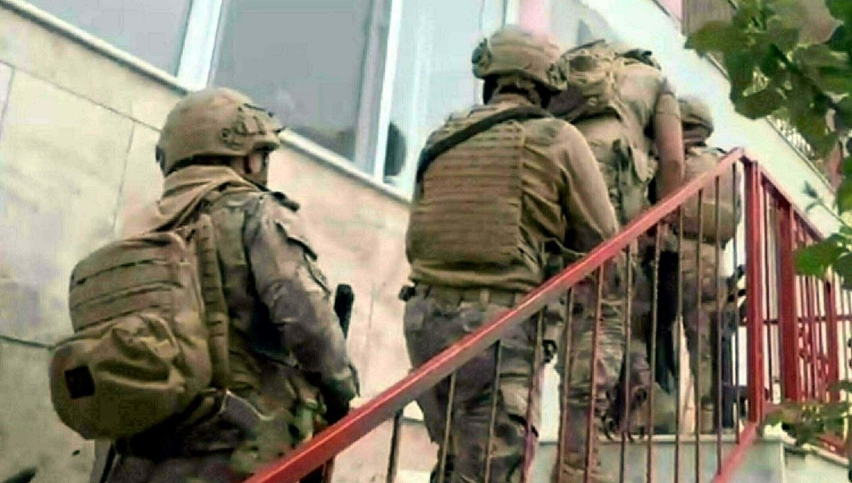 PKK'ya ait 661 kilogram patlayıcı madde ele geçirildi PKK'ya ait 661 kilogram patlayıcı madde ele geçirildi