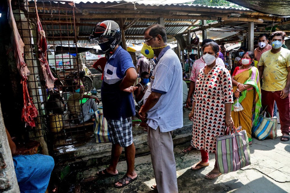 Dünyada corona virüs nedeniyle her 15 saniyede bir kişiölüyor - 3