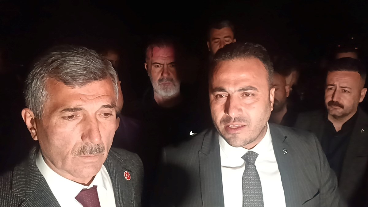 MHP Bahşılı Belediye başkan adayı Halil İbrahim Bişkin ve MHP Kırıkkale İl Başkanı Murat Abalı