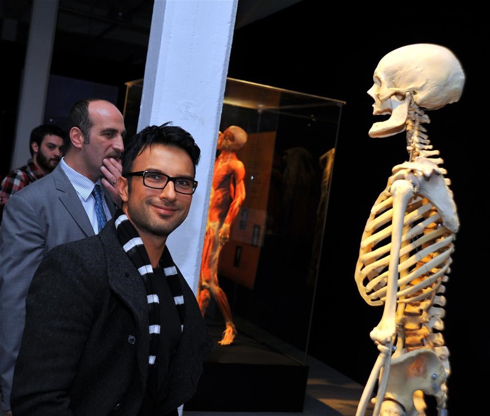 Tarkan 'Body Worlds' sergisinin etkisinde... - 1