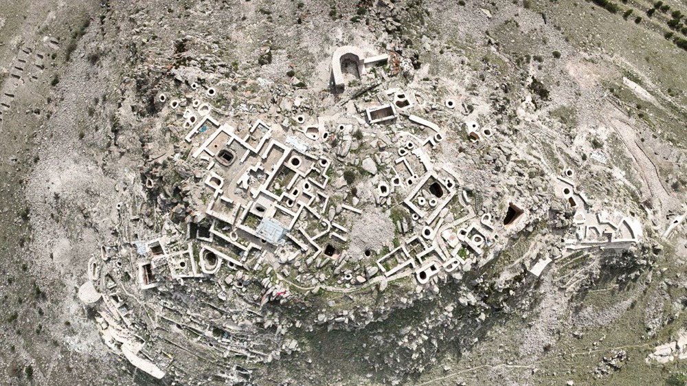 Konya'da 5 bin yıllık kale: Birçok medeniyetin izini taşıyor 72