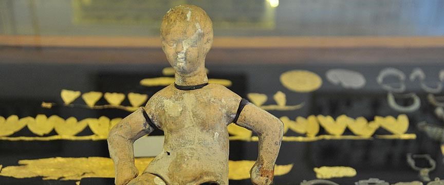 3 bin yıllık �kukla bebek� müzede sergileniyor NTV