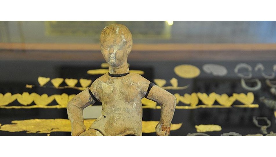 3 bin yıllık �kukla bebek� müzede sergileniyor NTV 3 bin yıllık �kukla bebek� müzede sergileniyor NTV