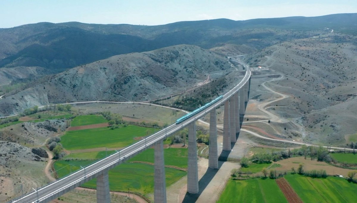 Sivas-İstanbul YHT seferleri başlıyor Sivas-İstanbul YHT seferleri başlıyor