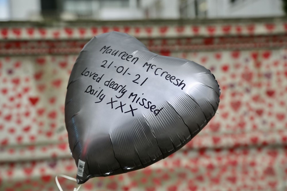 Covid-19 kurbanlarının anısına 150 bin kalp - 15