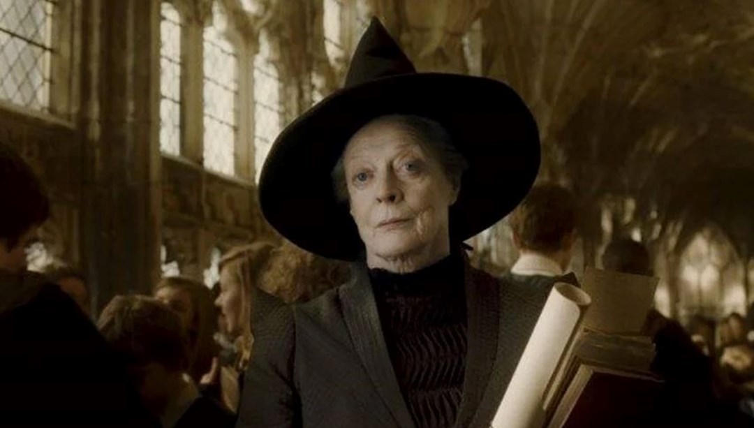 Harry Potter serisinde "Profesör Minerva McGonagall" karakterine hayat vermişti: Maggie Smith kimdir?