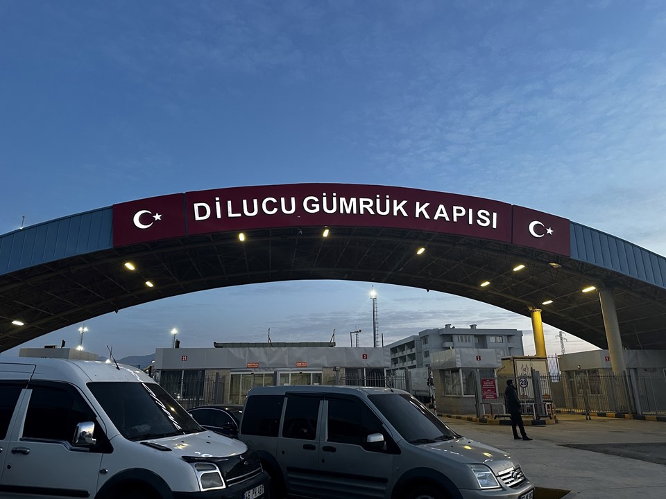 Türkiye-Nahçıvan sınırında 13 kilometrelik TIR kuyruğu - 2