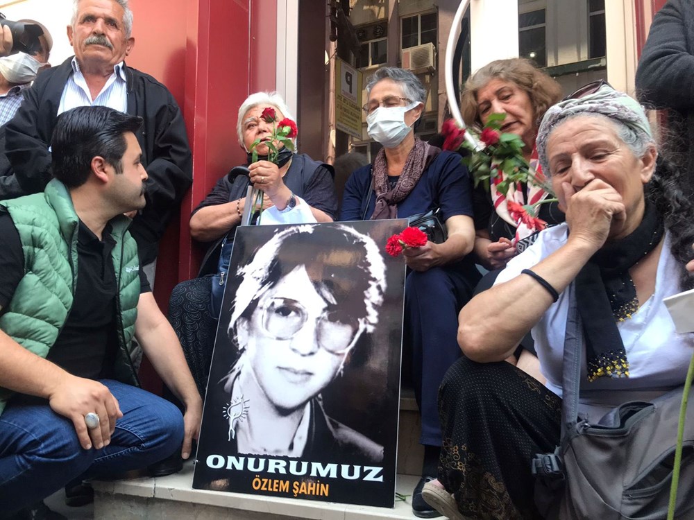 Sivas Katliamı'nın 29. yılı: Madımak Oteli'nde hayatını kaybedenler anıldı - 3