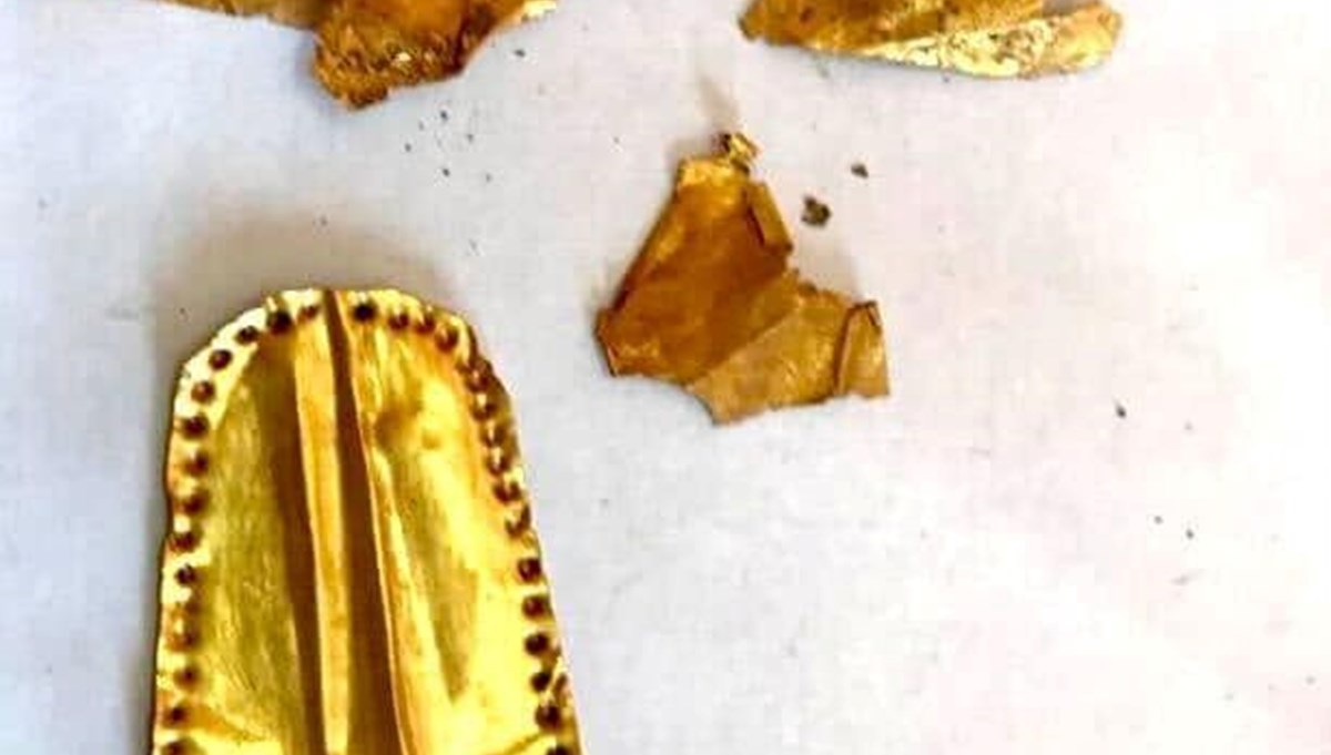 Altın dil ile gömülen çok sayıda mumya bulundu: Mısır'da heyecan verici keşif Altın dil ile gömülen çok sayıda mumya bulundu: Mısır'da heyecan verici keşif
