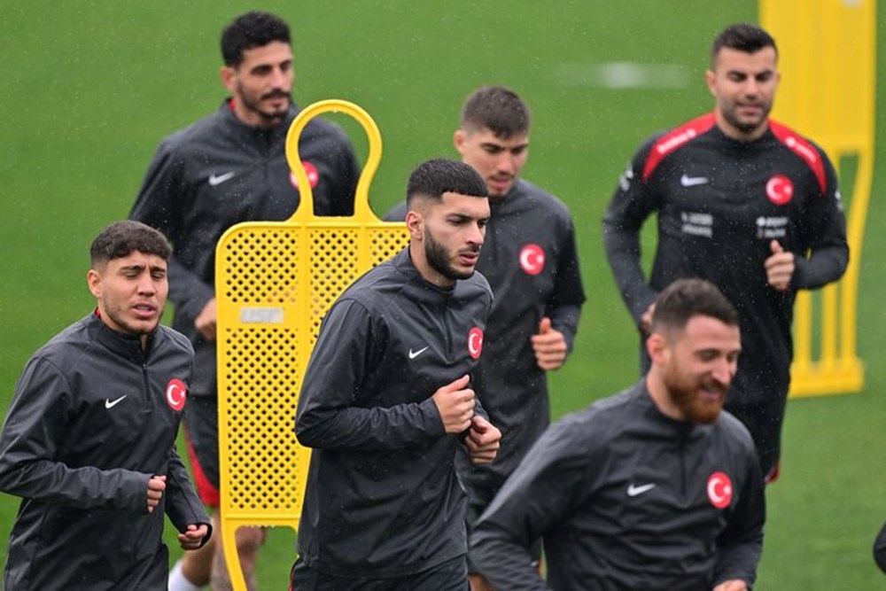 Ulusal Hazırlık Başladı: İkili Sakatlık Nedeniyle Geri Çekildi 75