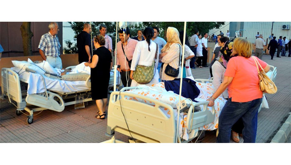 Cerrahpaşa'da yangın