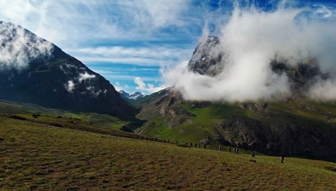 Munzur Dağları'na turist yağdı