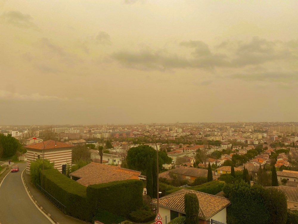 Avrupa'ya turuncu kar yağdı - 4