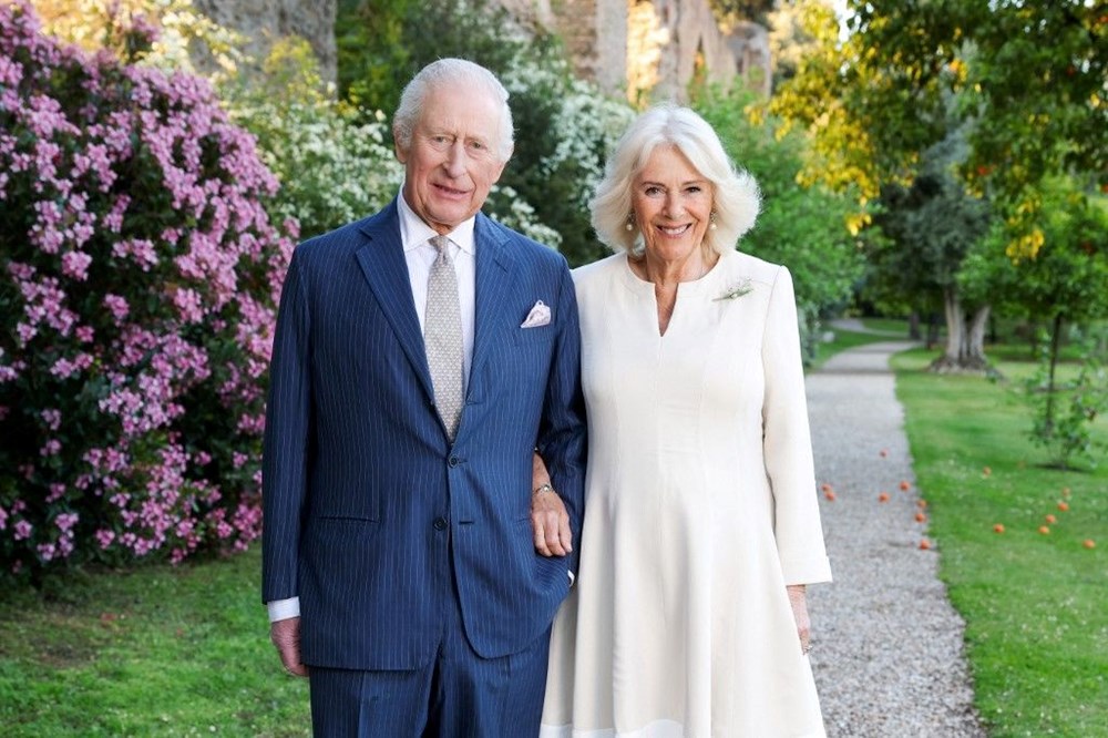 Kral Charles ve Kraliçe Camilla'dan evlilik yıldönümü pozları 72