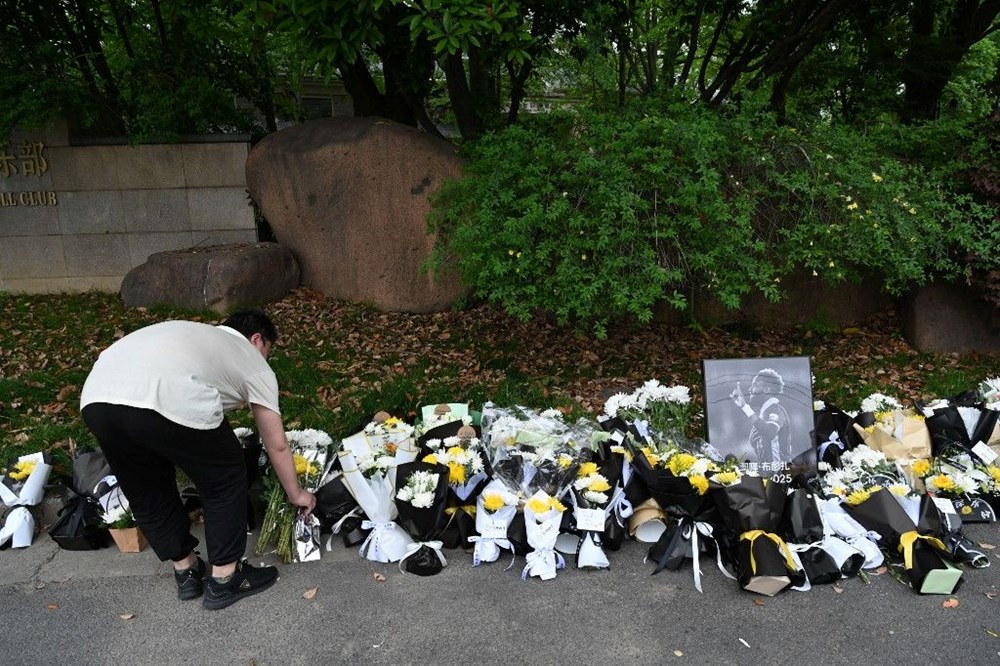 Boupendza'nın hayatını kaybettiği gün oynanan maçta ekip arkadaşlarına büyük reaksiyon: Gol sonrası kutlama krizi 75