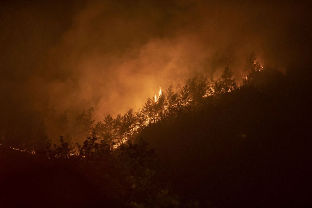 Marmaris'te orman yangını: Alevlerle mücadelede 2. gün - 8