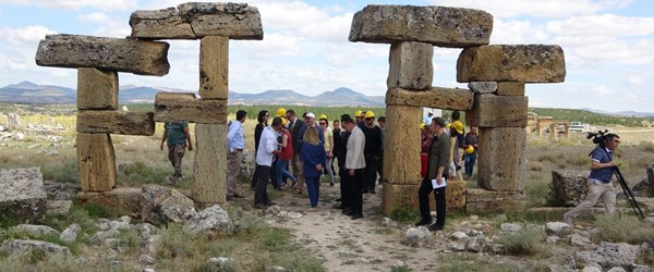 Büyük İskender’in kurduğu antik kent ortaya çıkarılıyor
