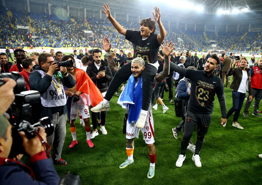 Süper Lig'de 2022-2023 sezonu şampiyonu Galatasaray - 34