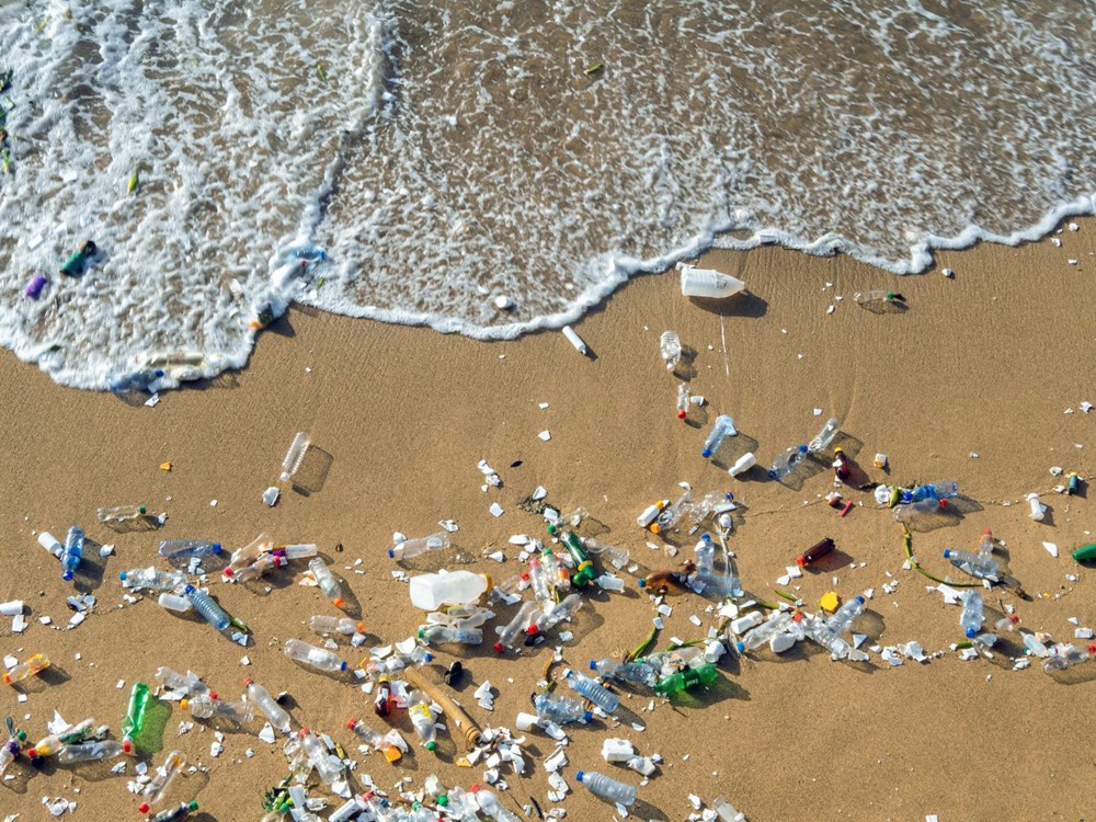 Gıda ambalajları, deniz ve okyanuslardaki plastik kirliliğinin yüzde 75'ini oluşturuyor - 1