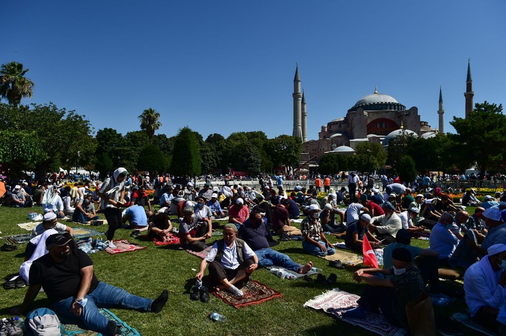 Ayasofya-i Kebir Camii Şerifi ibadete açıldı (Ayasofya'da 86 yıl sonra ilk namaz) - 48