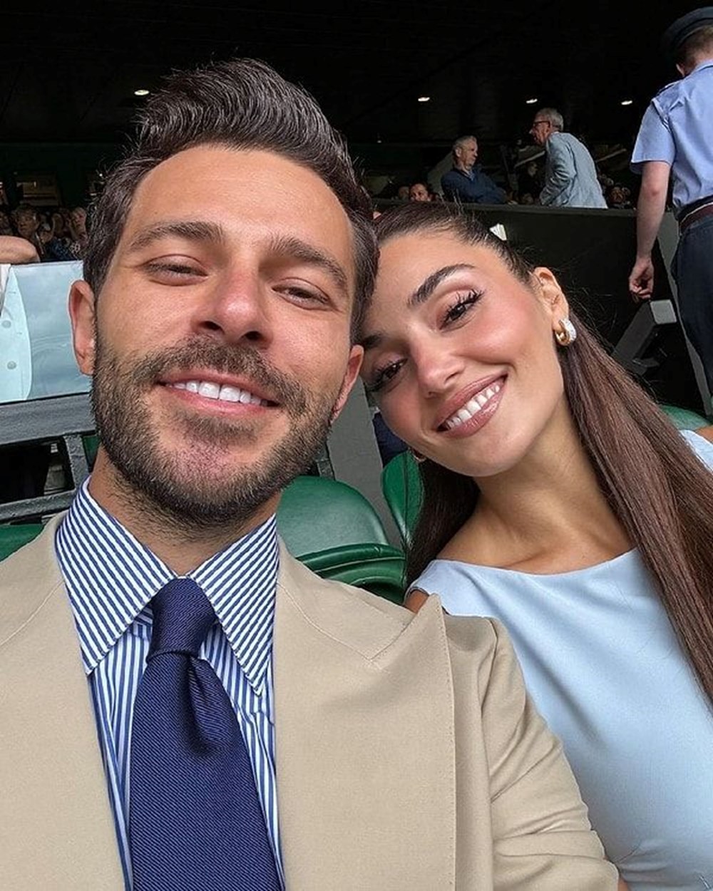 Hande Erçel ile Hakan Sabancı'dan mutluluk pozları - 1