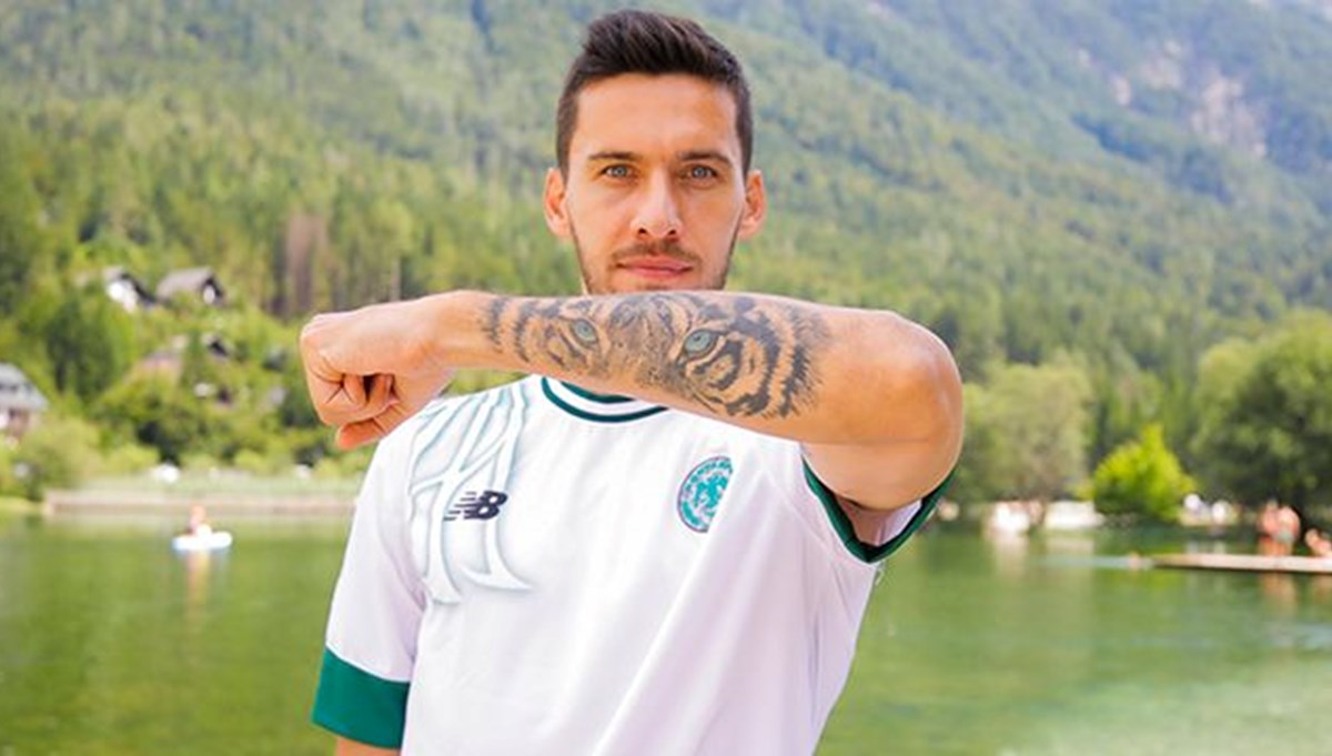 Milli futbolcu Umut Nayir Konyaspor'da Milli futbolcu Umut Nayir Konyaspor'da