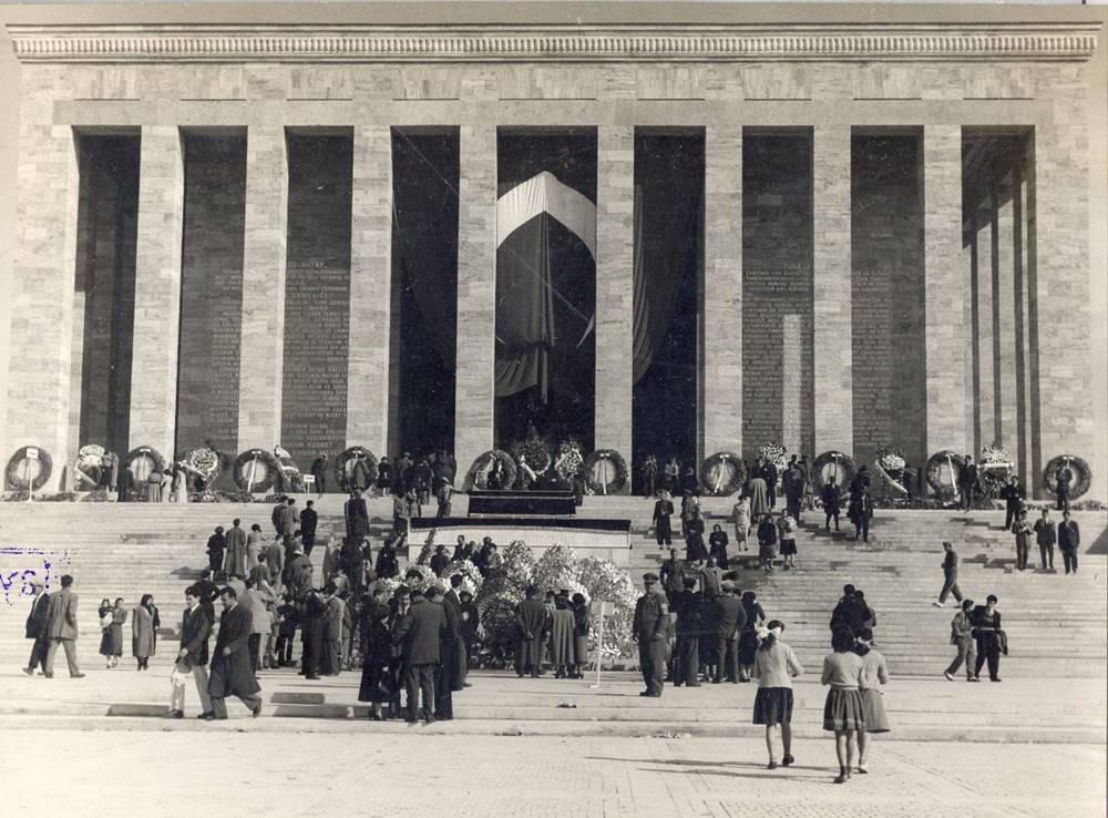 Mustafa Kemal Atatürk'ün ebediyete intikalinin 83. yılı (10 Kasım 1938) - 4