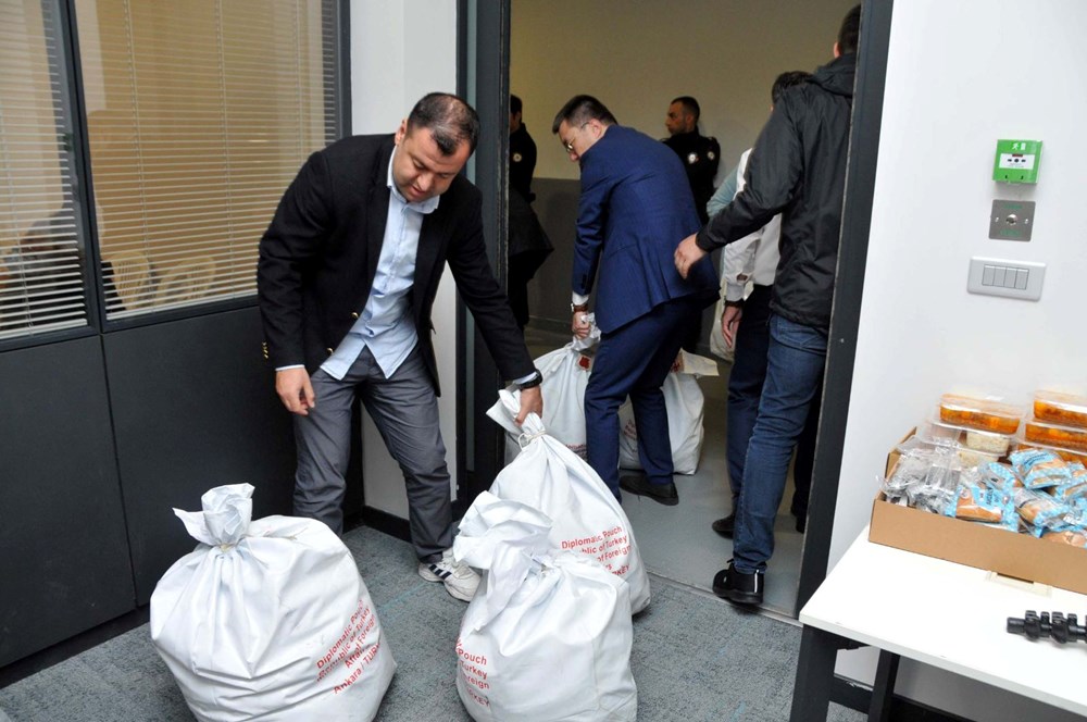 Yurt dışında kullanılan oylar İstanbul Havalimanı'na getirildi - 5