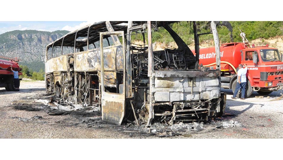 antalya da tur otobusu yandi ntv