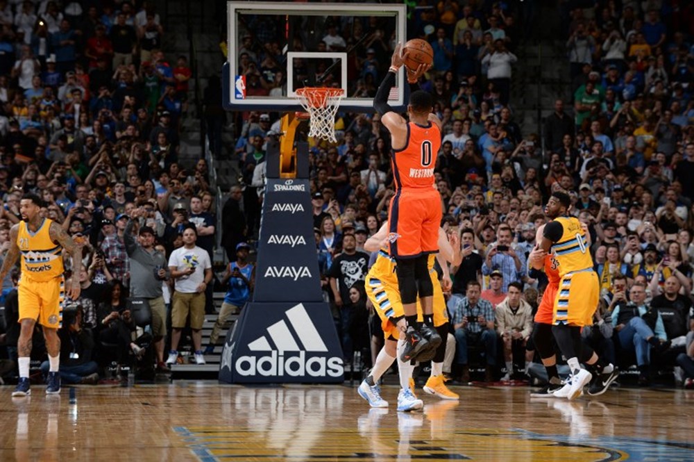 Russell Westbrook tarihe geçti (Triple-double rekoru) - 1
