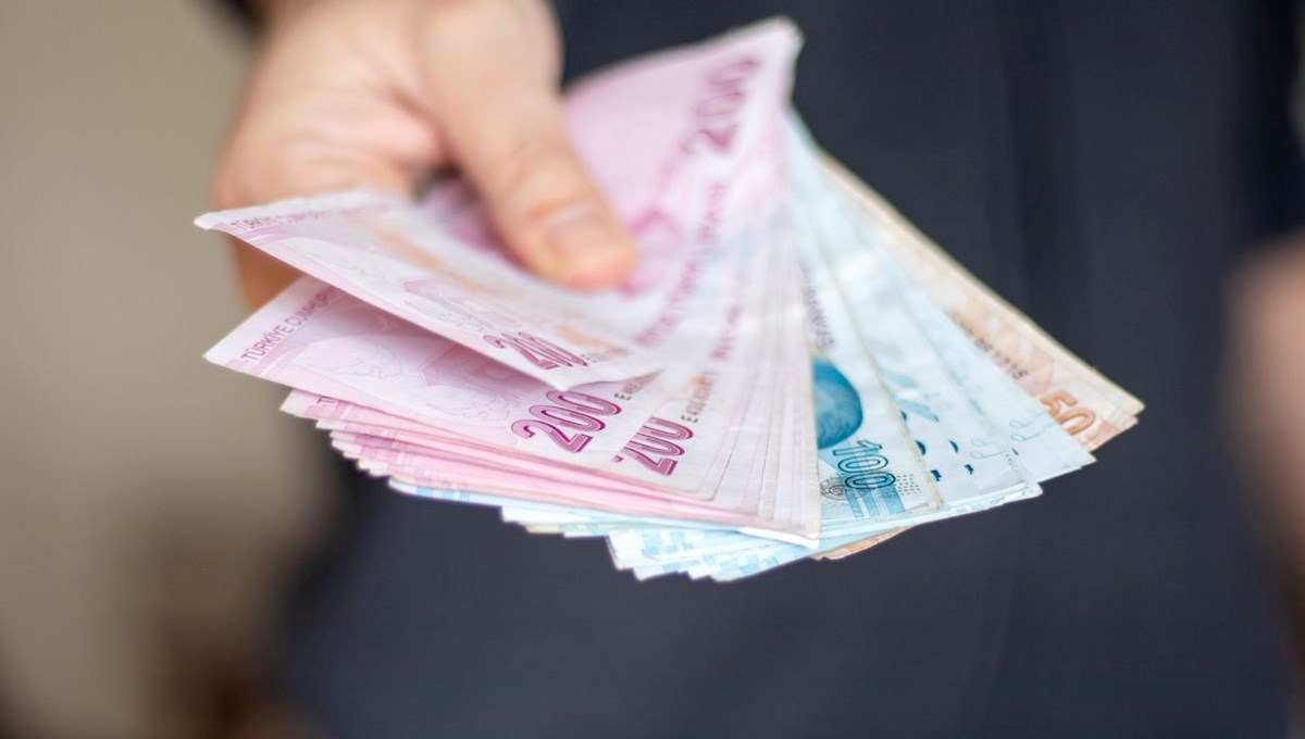 HAK-İŞ'ten asgari ücret tepkisi: Mağduriyetler giderilmeli HAK-İŞ'ten asgari ücret tepkisi: Mağduriyetler giderilmeli