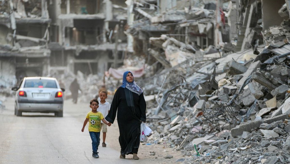 Gazze kayıplarını arıyor: