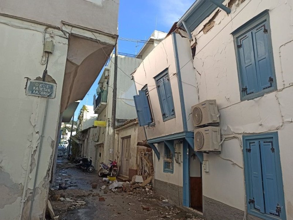 Depremin merkez üssü Yunan adası Sisam'dan ilk fotoğraflar - 1
