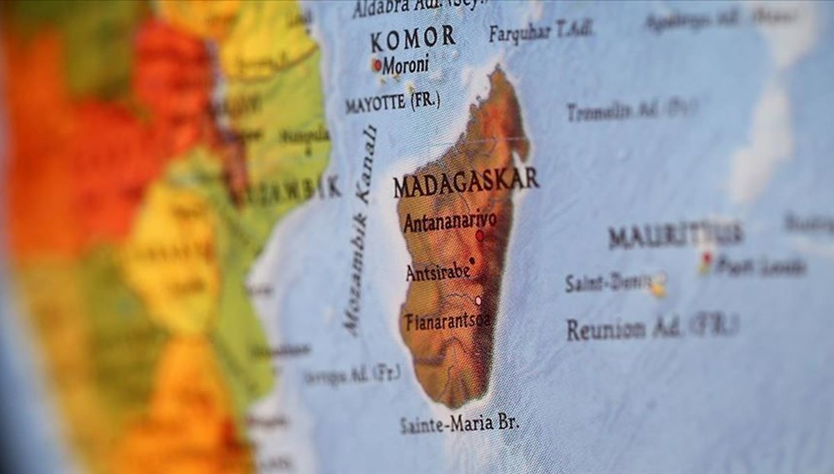 Madagaskar'da genel seçim: Halk sandık başında Madagaskar'da genel seçim: Halk sandık başında