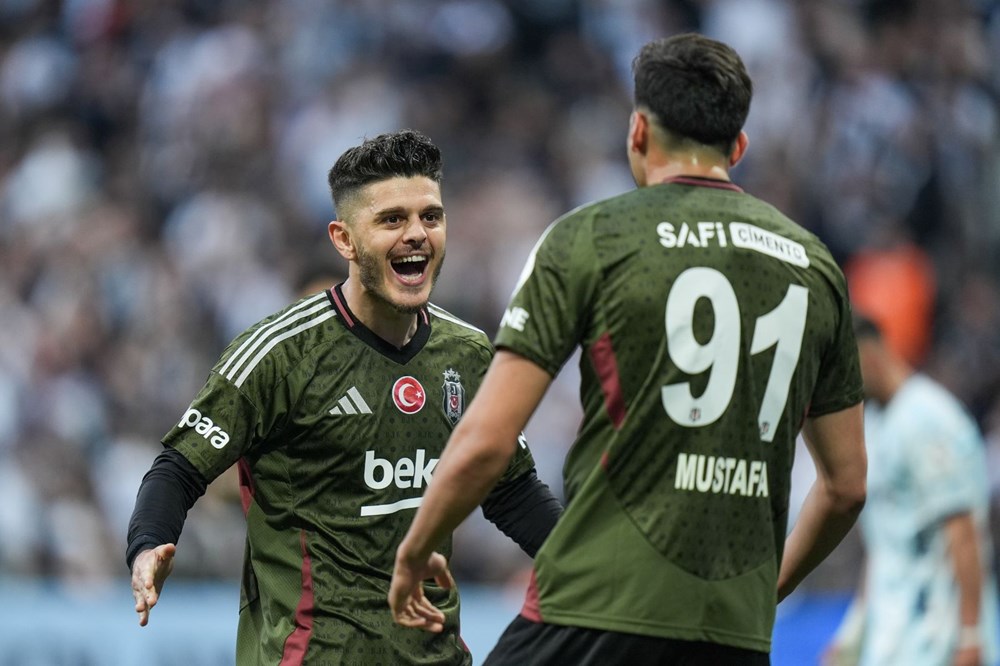 Beşiktaş seriye bağladı, Adana Demirspor'u 4 golle geçti 74 Dy8oX1ucX02lnpv9E4r5oQ