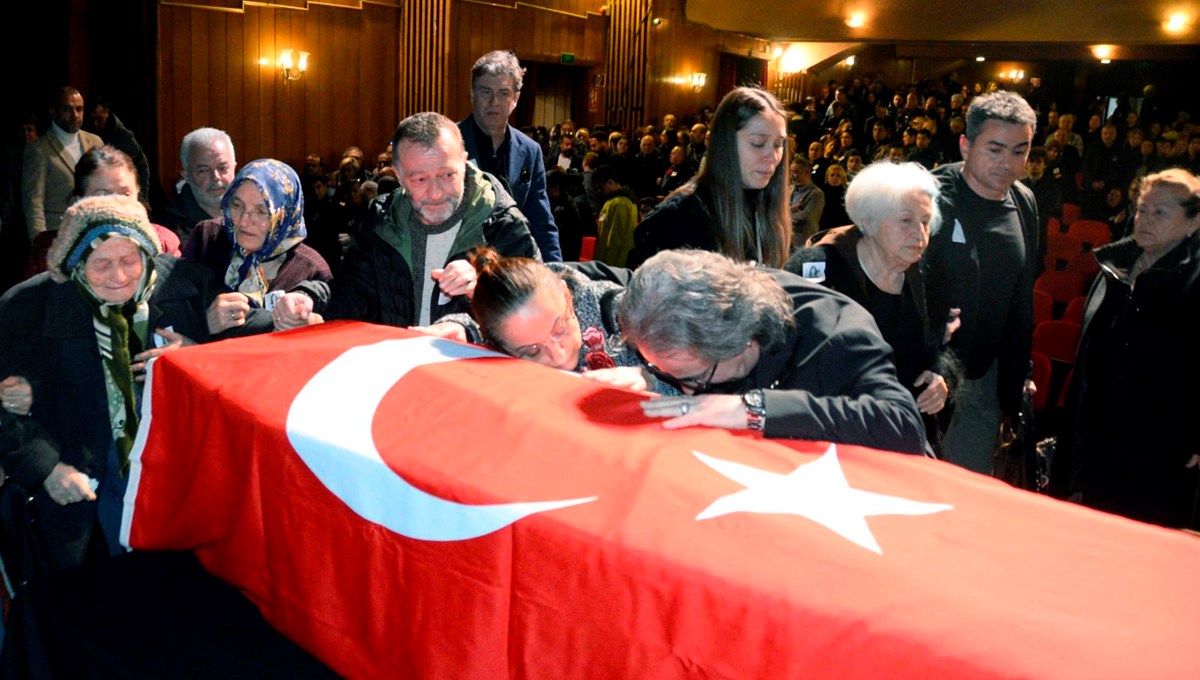 Ödüllü keman sanatçısı Laçin Akyol son yolculuğuna uğurlandı